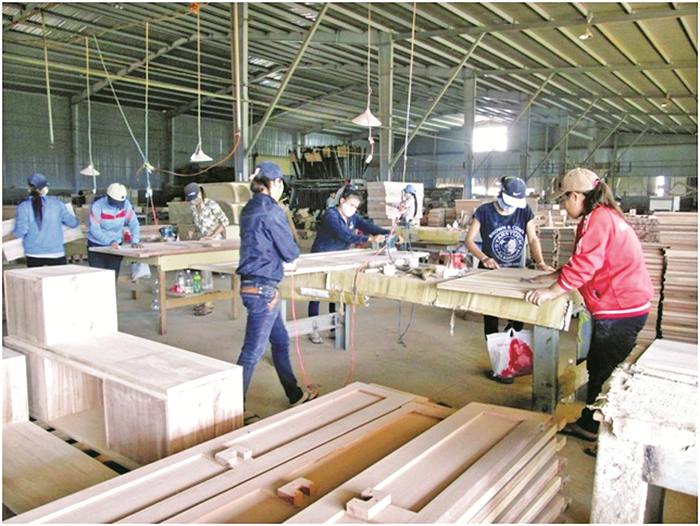 go kho de phat trien san xuat kinh doanh