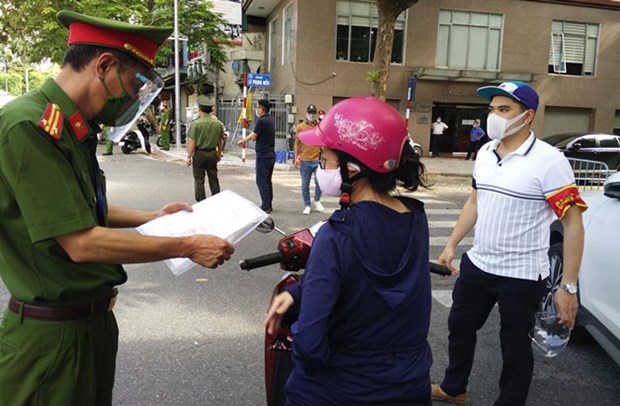 ha noi chi tiet cac nhom doi tuong se duoc cap giay di duong tu 69