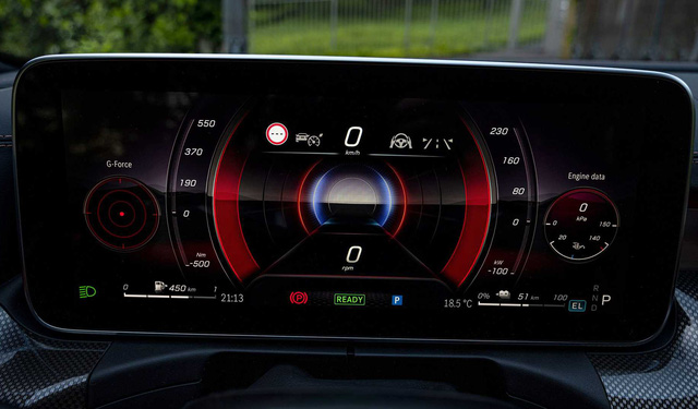 Mercedes-Benz C 300 AMG 2022 sắp về Việt Nam với giá dự kiến 2,3 tỷ đồng