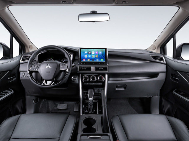 mitsubishi xpander ban dac biet co gia ban 630 trieu dong