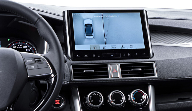 mitsubishi xpander ban dac biet co gia ban 630 trieu dong