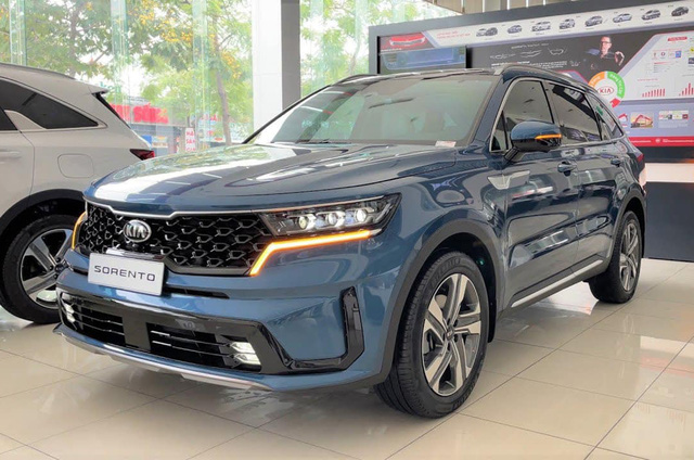 Phân khúc SUV cỡ trung 7 chỗ đua nhau giảm giá Phân khúc SUV cỡ trung 7 chỗ đua nhau giảm giá