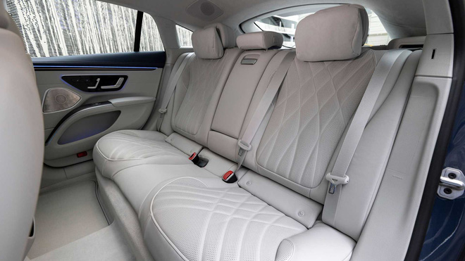 Mercedes-Benz EQS 2022 có giá từ 102.310 USD Mercedes-Benz EQS 2022 có giá từ 102.310 USD