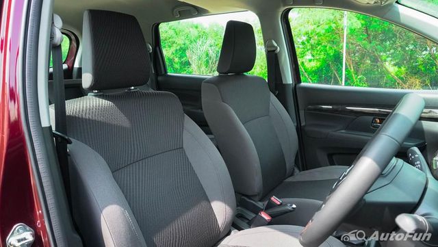 suzuki ertiga hybrid co gia du kien 5186 trieu dong