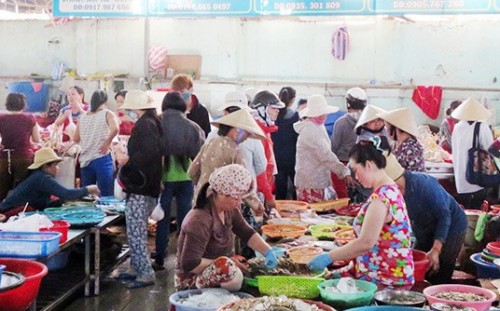 Chợ truyền thống tồn tại nhiều bất cập