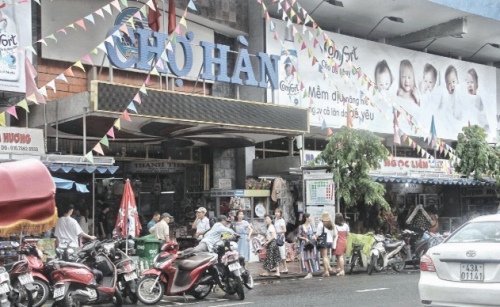 Hướng dẫn viên du lịch trái phép: Vấn nạn nan giải