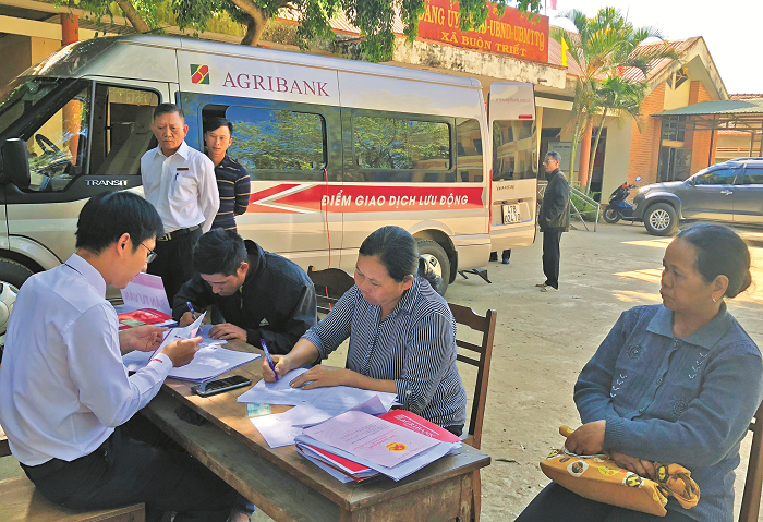 Nông dân cần gì ở ngân hàng? Nông dân cần gì ở ngân hàng?