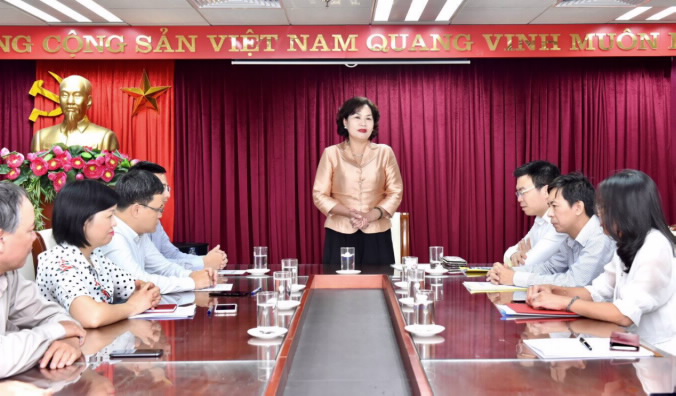 cong bo quyet dinh bo nhiem pho vu truong vu chinh sach tien te