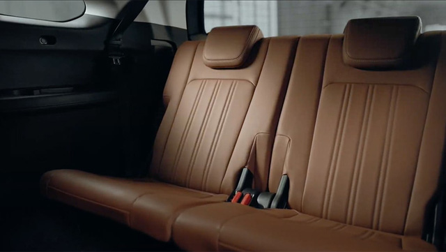 Isuzu mu-X thế hệ mới lộ diện với giá từ 35.600 USD