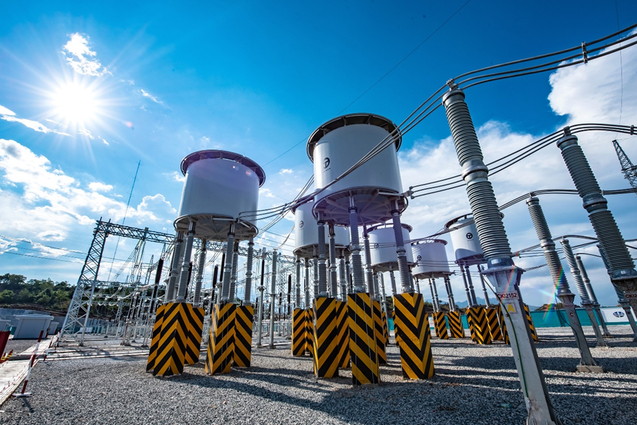 Đóng điện thành công Trạm biến áp cho Nhà máy Điện mặt trời tại Việt Nam dong dien thanh cong tram bien ap cho nha may dien mat troi tai viet nam