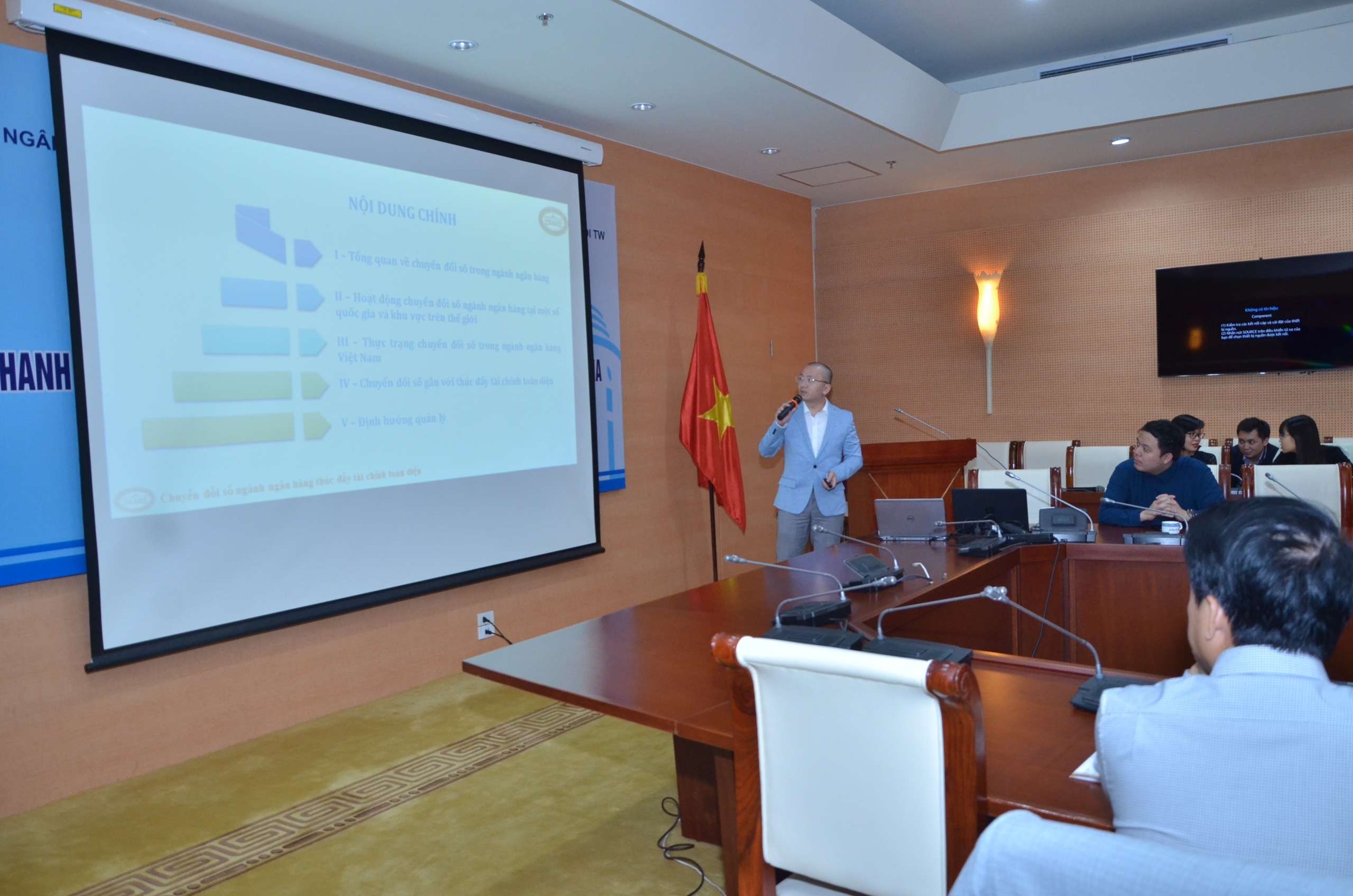 Thanh niên ngành Ngân hàng hiểu về Chiến lược tài chính toàn diện quốc gia thanh nien nganh ngan hang hieu ve chien luoc tai chinh toan dien quoc gia