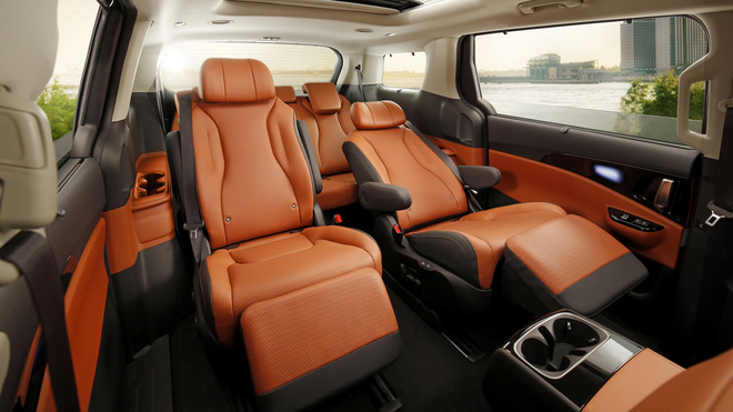 Kia Carnival 2022 chốt giá từ 1,2 tỷ đồng