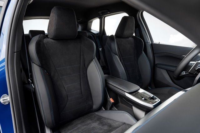 Ra mắt BMW 2-Series Active Tourer 2022