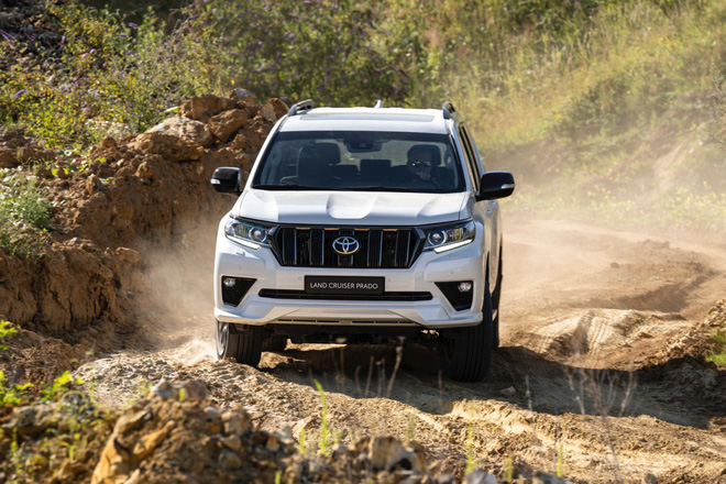 Các đại lý nhận cọc Toyota Land Cruiser Prado 2021 với giá dự kiến hơn 2,5 tỷ đồng