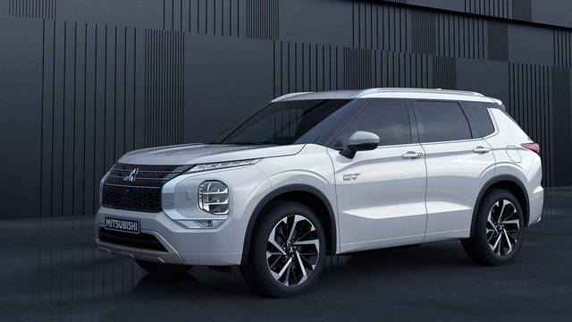 Ra mắt Mitsubishi Outlander PHEV 2022