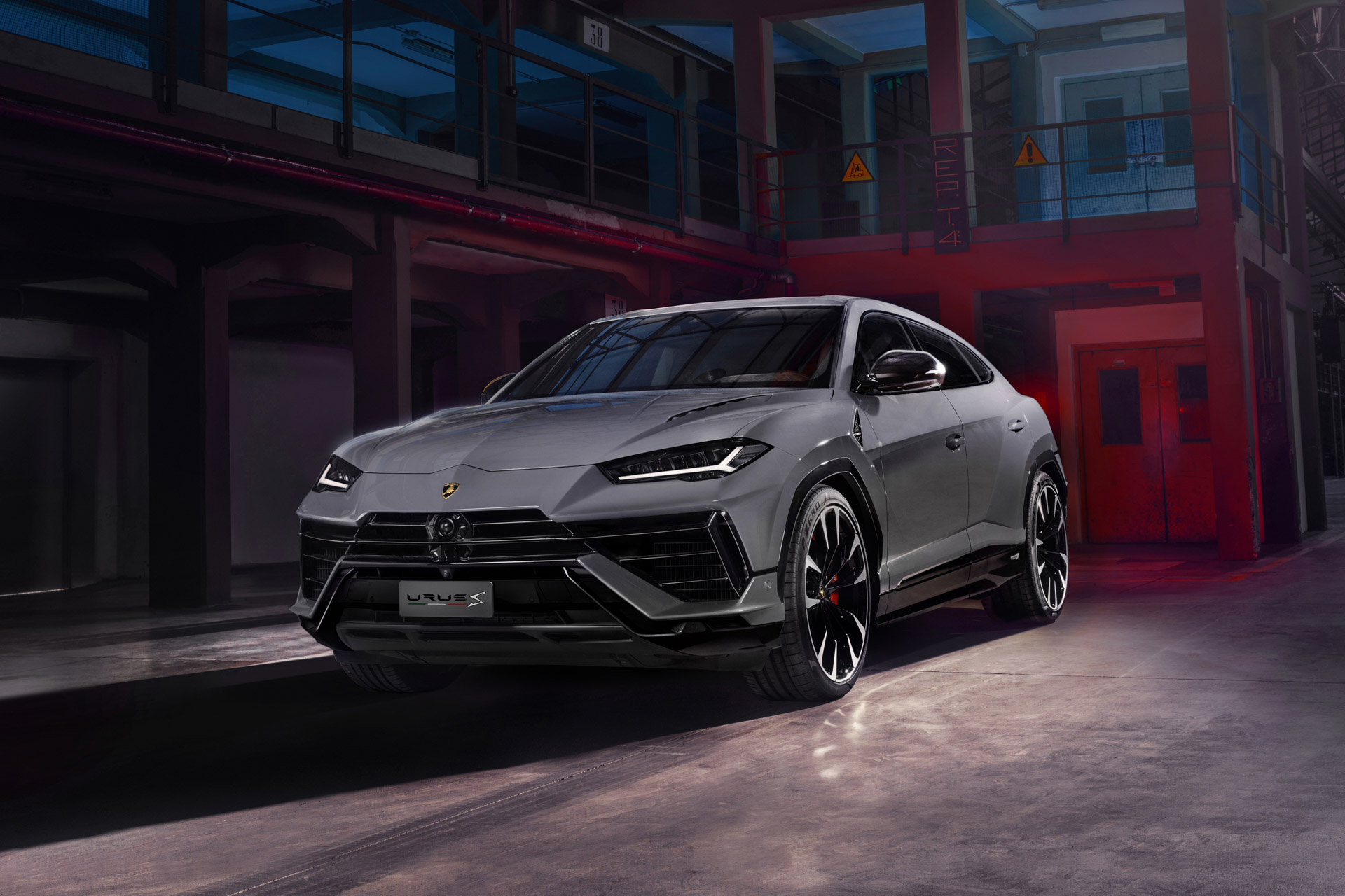 Lamborghini Urus S ra mắt Lamborghini Urus S ra mắt