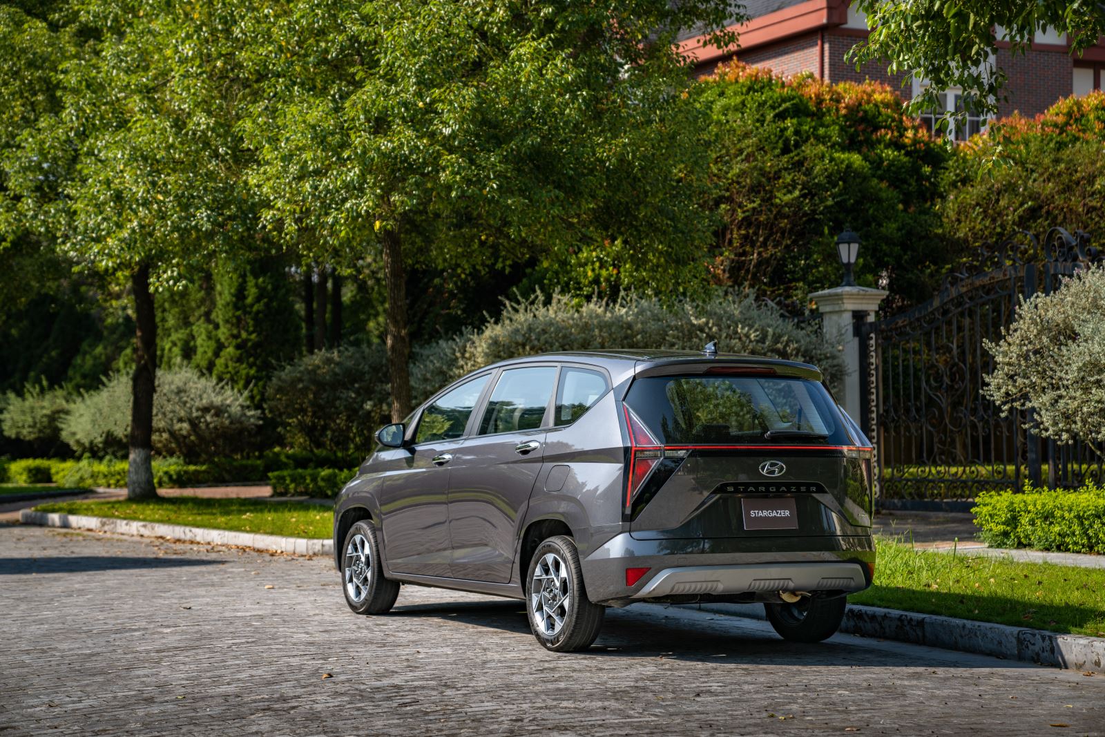 Hyundai Stargazer có giá bán từ 575 triệu đồng tại Việt Nam Hyundai Stargazer có giá bán từ 575 triệu đồng tại Việt Nam