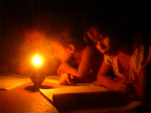 Đèn dầu ngày ấy Đèn dầu ngày ấy