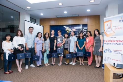 Quay số trúng thưởng chương trình 