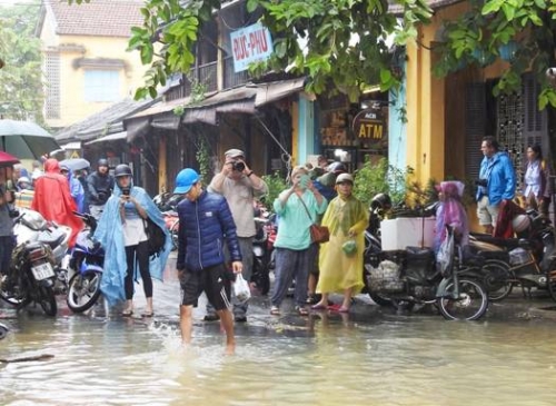 Hội An lại chìm trong biển nước