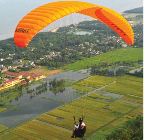 “Vẽ tour” cho giới trẻ