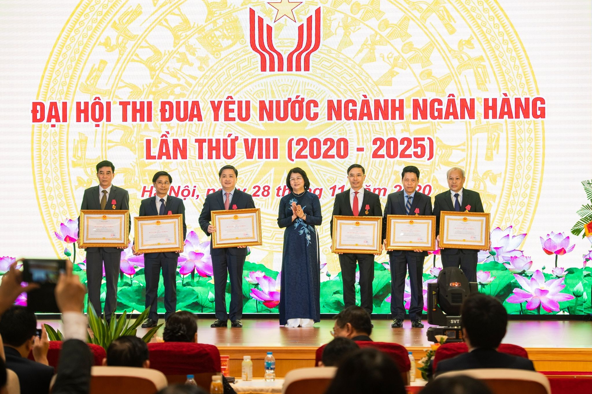 dai hoi thi dua yeu nuoc nganh ngan hang lan thu viii