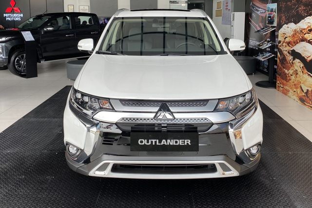 Xe Mitsubishi tiếp tục giảm giá mạnh Xe Mitsubishi tiếp tục giảm giá mạnh