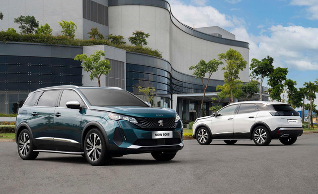 Peugeot 5008 2021 ra mắt tại Việt Nam với giá bán từ 1,219 tỷ đồng