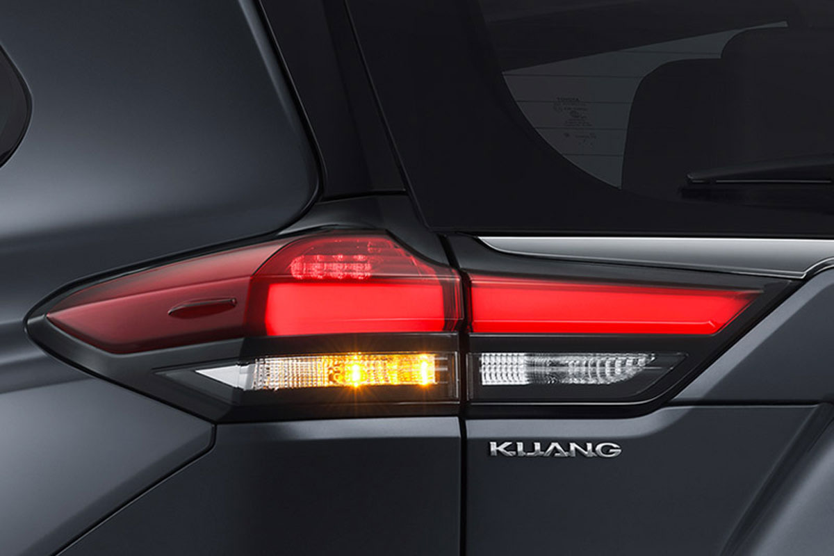 Toyota Innova 2023 chính thức ra mắt với giá bán từ khoảng 660 triệu đồng