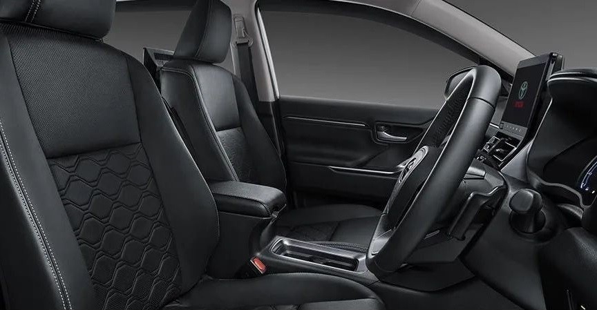 Toyota Innova 2023 chính thức ra mắt với giá bán từ khoảng 660 triệu đồng