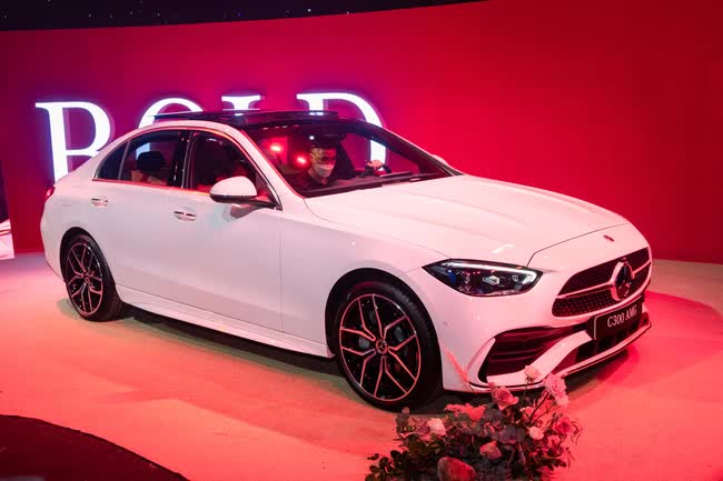 Mercedes-Benz sắp tăng giá một loạt xe mới