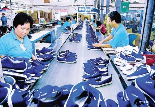 Da giày có nắm được thời cơ?