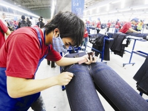 Càng lúng túng cho DN dệt may Càng lúng túng cho DN dệt may