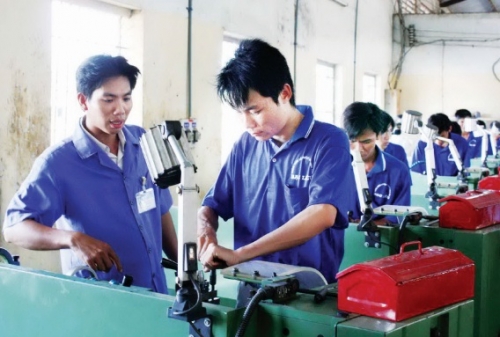 Cạnh tranh nhân lực chất lượng cao