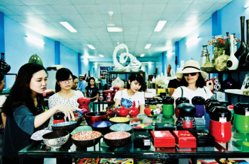 Du lịch Hà Nội khai thác thế mạnh hàng Việt Du lịch Hà Nội khai thác thế mạnh hàng Việt