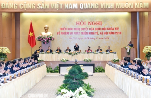 Thủ tướng: Con đường ta chọn là đúng, tư duy ta không lỗi nhịp