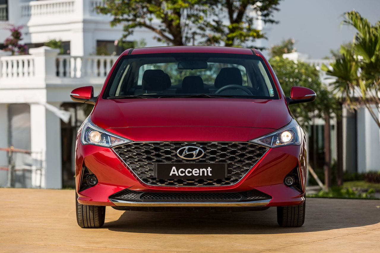 hyundai accent 2021 co gia tu 426 trieu dong