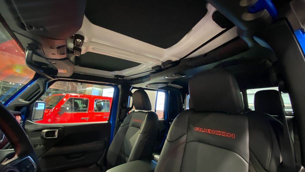 Jeep Gladiator 2021 giá từ 3,2 tỷ đồng có gì? jeep gladiator 2021 gia tu 32 ty dong co gi