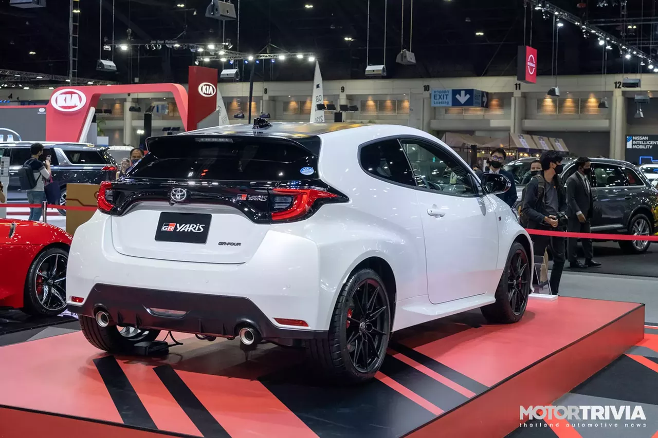 Cận cảnh Toyota GR Yaris 2020 can canh toyota gr yaris 2020