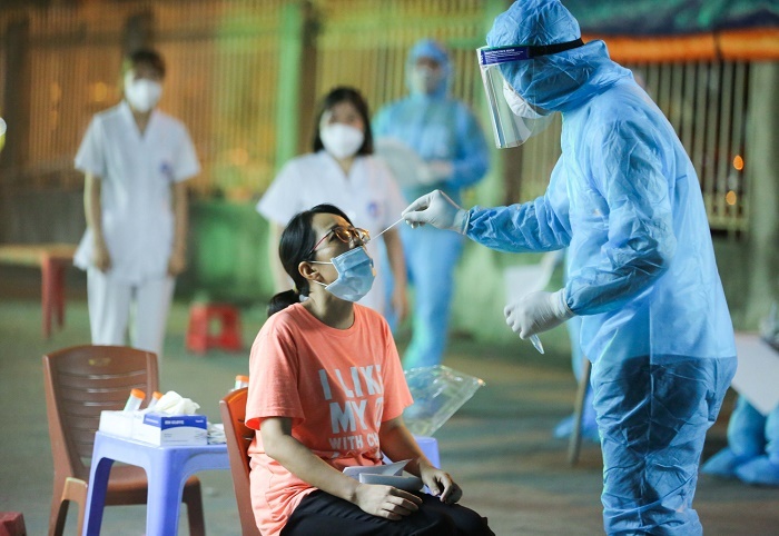 Ngày 6/12, Hà Nội ghi nhận 774 ca mắc mới COVID-19