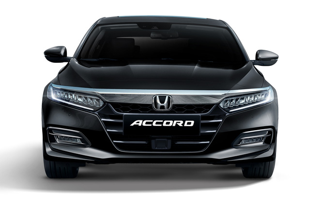 Honda Accord 2022 có giá từ 1,319 tỷ đồng