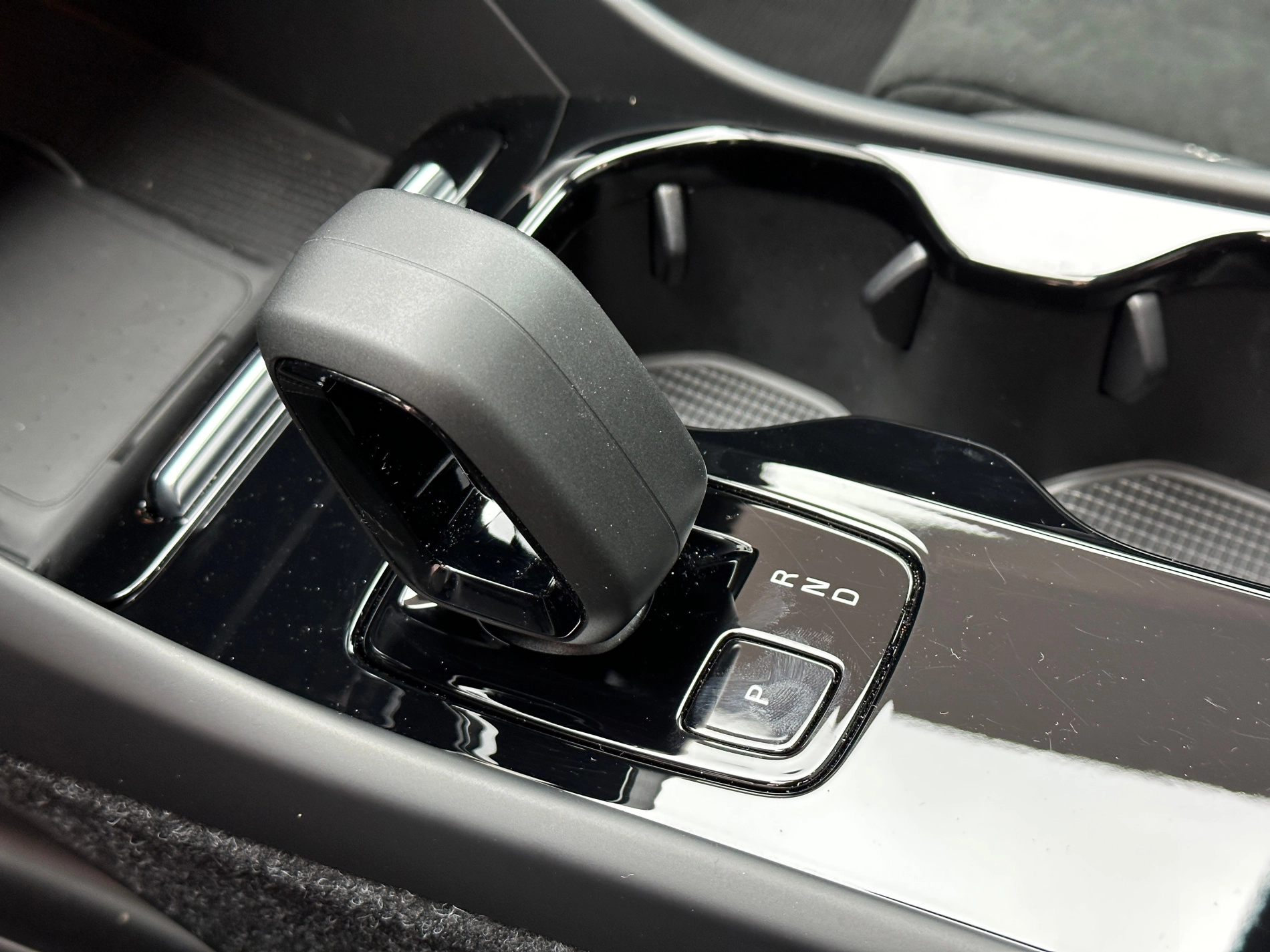 Volvo C40 Recharge 2023 sắp bán tại Việt Nam