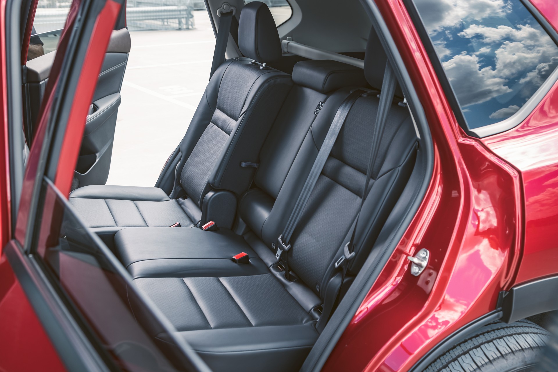 Nissan X-Trail 2023 có giá khoảng 840 triệu đồng Nissan X-Trail 2023 có giá khoảng 840 triệu đồng