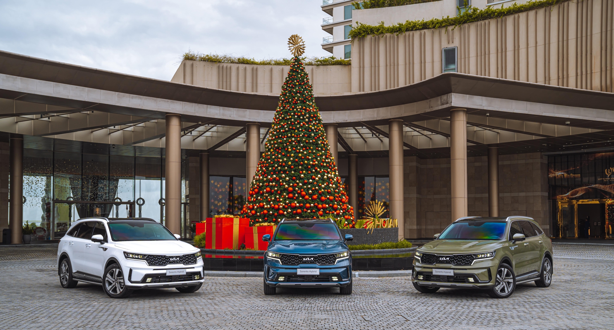 Kia Sorento Hybrid có giá bán từ 1,399 tỷ đồng tại Việt Nam kia sorento hybrid co gia tu 1399 ty dong tai viet nam