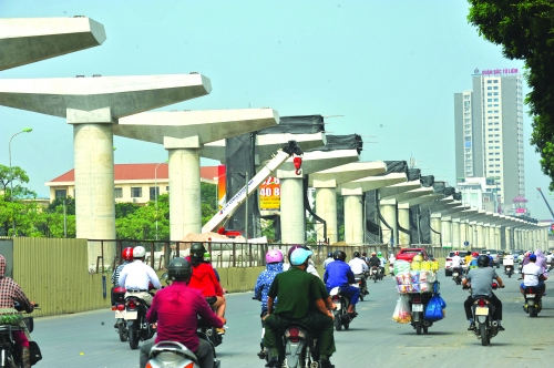 Cơ cấu lại nợ công: Không thể “đơn thương độc mã”