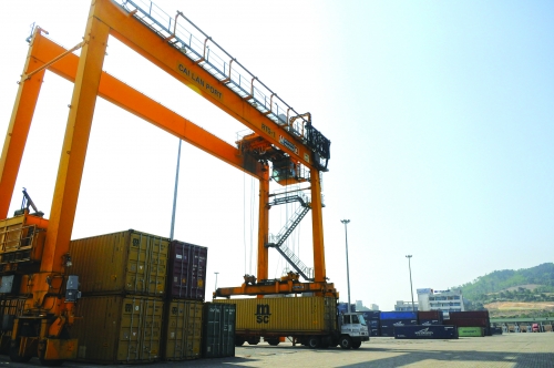 Hướng tới đích trên 30 tỷ USD