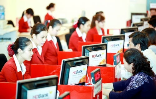 Không nên “lo xa” với quy định cho vay mới