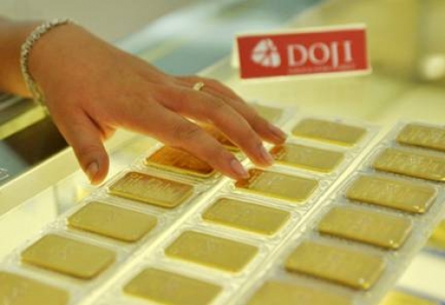 Fed đẩy giá vàng rơi Fed đẩy giá vàng rơi