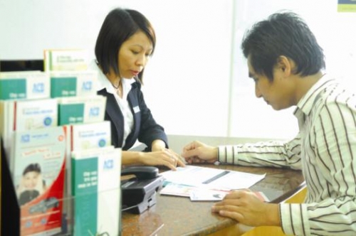 Lường đón thách thức để ổn định lãi suất