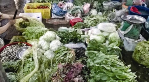 Khó trong quản lý chợ truyền thống